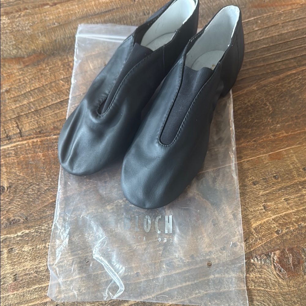 Bloch Black Super Jazz Split Sole Shoes